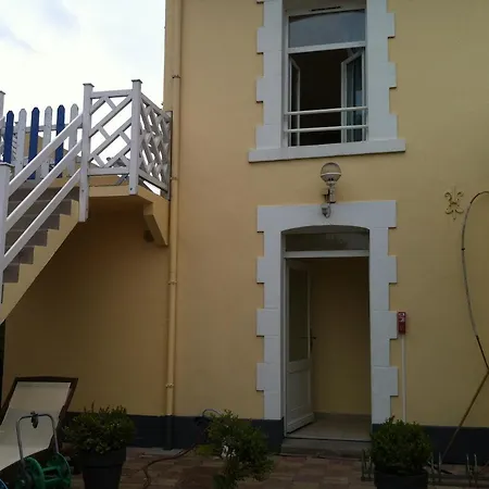 Le Vivier - Riviere Hotel