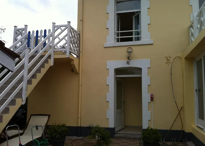 Le Vivier - Riviere Hotel